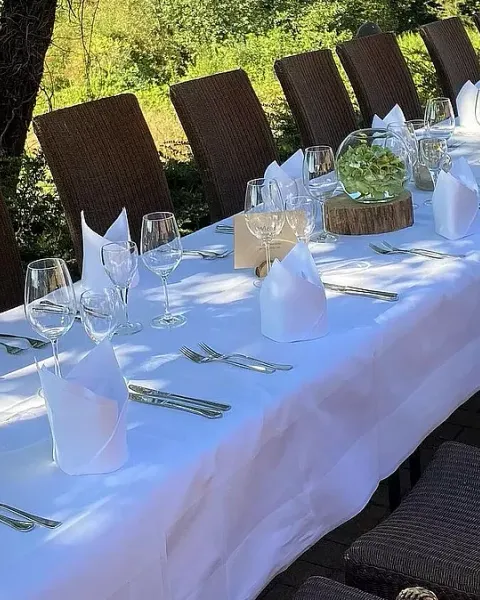 Restaurant mit Terrasse